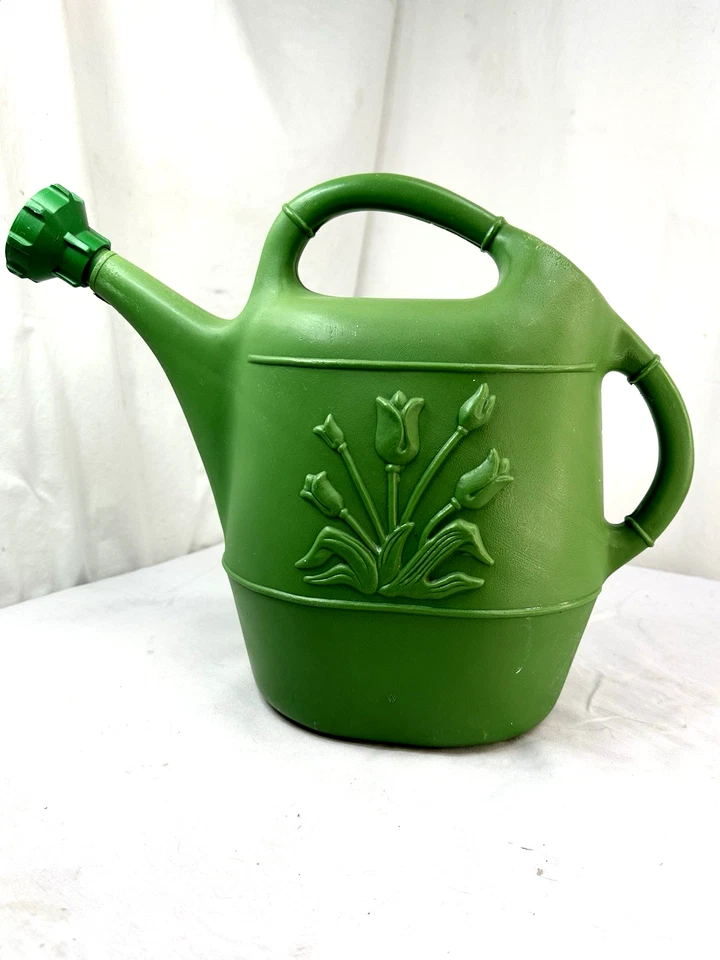 Molde de sopro vintage anos 80 Union Product EUA plástico verde lata de água em relevo floral FSh - Imagem 3 de 4