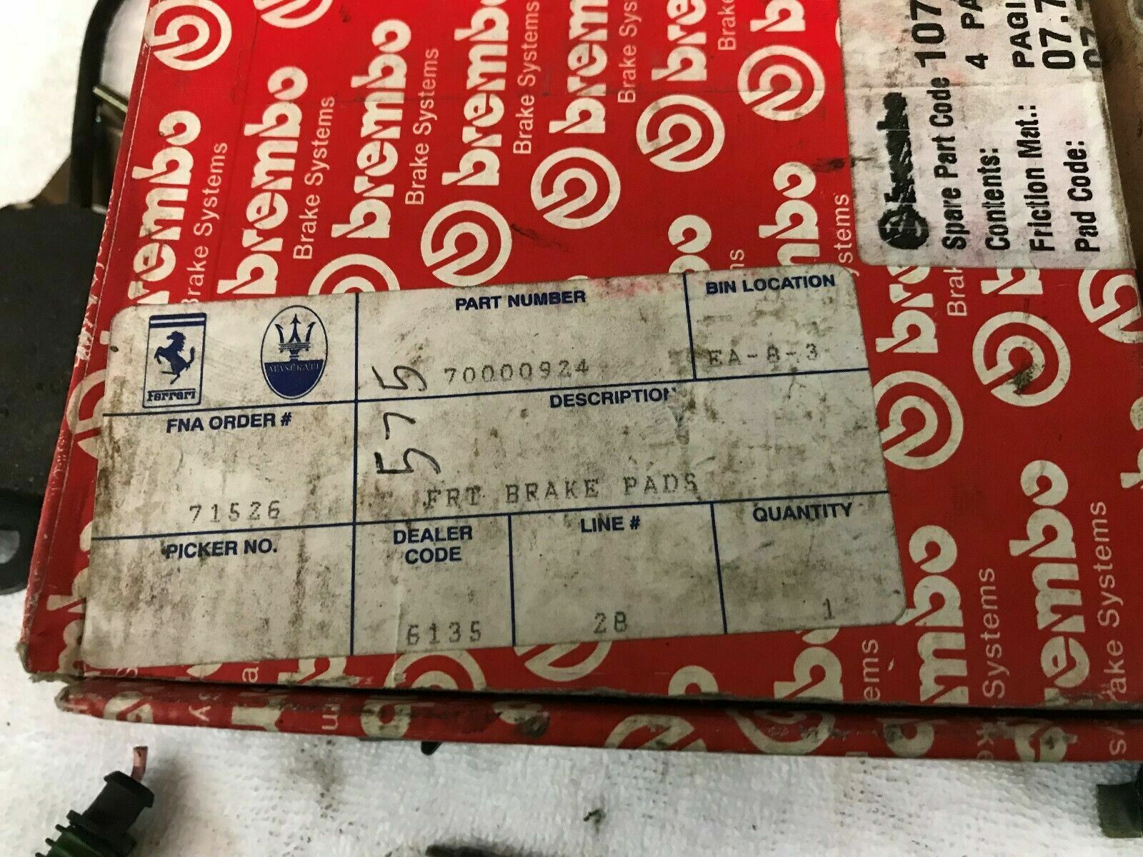 FERRARI 456 512 550 FRONT BRAKE PAD SET BRAKE CALIPER BREMBO OEM 70000924