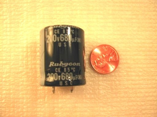 200v 680uf конденсатор