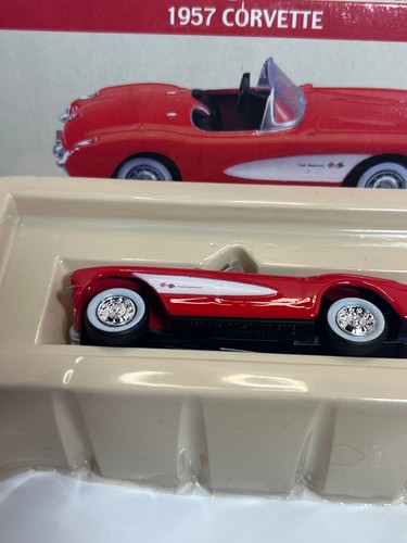 1957 Red Corvette Die Cast Car Vtg 2001 Readers Digest Association - Picture 2 of 8