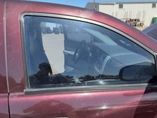 2004-2009 Dodge Durango Passenger Right Front Side Window Door Glass Oem