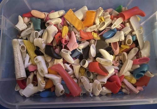 Vtg Barbie Doll Lot Of Shoes, Barbie, Clone Miscellaneous, A Lot Of Pairs & Misc