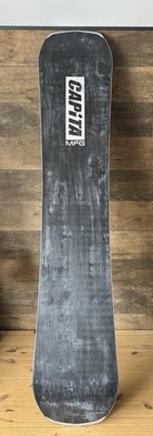 capita mega death snowboard 2025 The Black Of 24/25 The secret weapon lies in CAPiTAs innovative New Age Progressive Sidecut with Death Grip Capita Mega Death Snowboard 2025