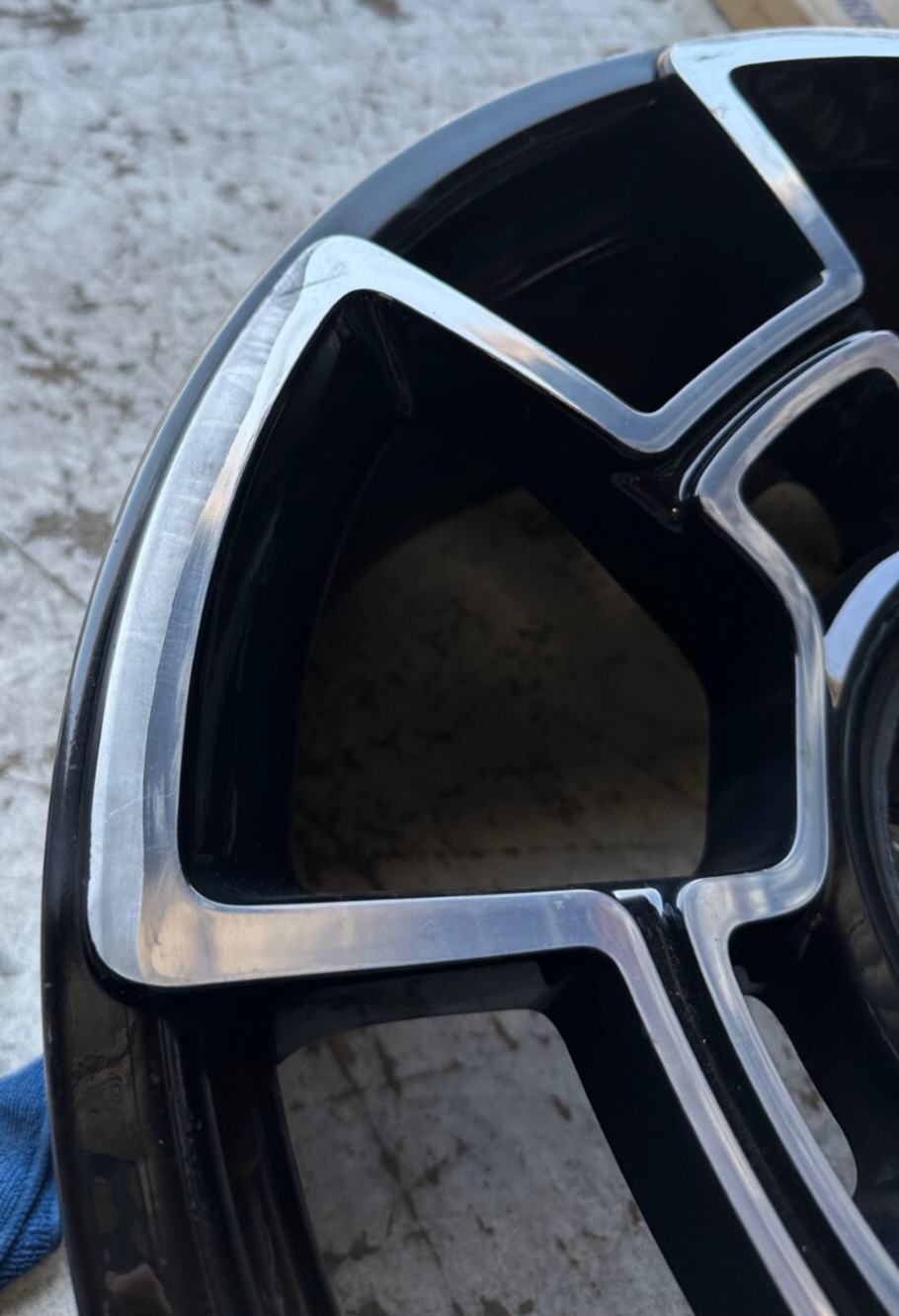 10-20 ROLLS ROYCE GHOST WRAITH DAWN 21X8.5 OEM WHEEL RIM 6872881 CARBON FRONT