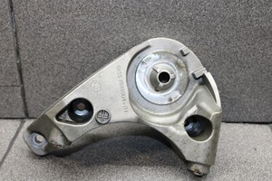 7646904 BMW G11 G12 7er 750i N63 Halter Träger Lagerbock Klimakompressor