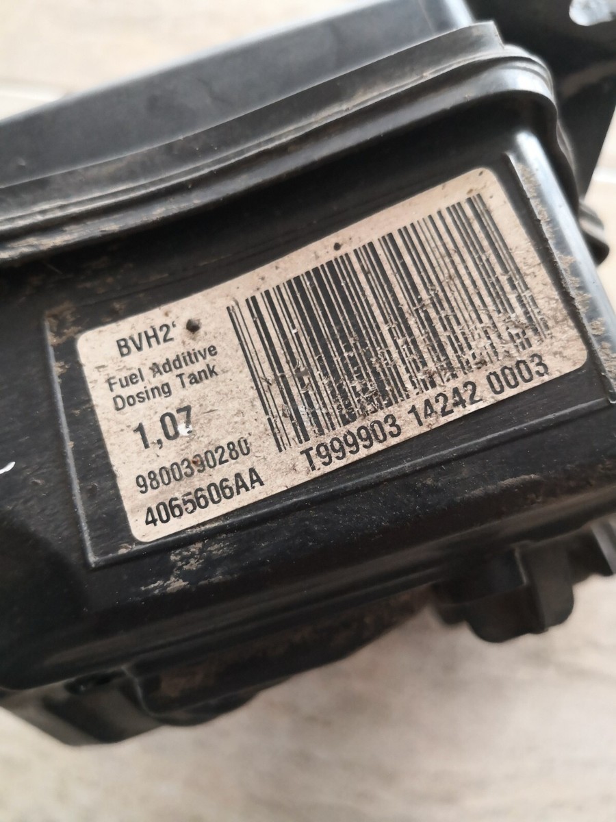 Peugeot 308 2015/ADDITIVE DOSING TANK/7330317AA/9800390280 