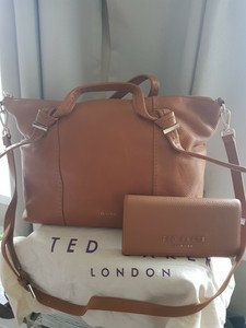 ted baker tan purse
