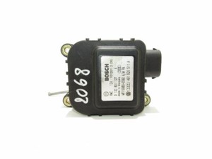 Audi A6 C5 4B 2002 Stellmotor Klima Heizung heater flap actuator 4b1820511a