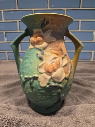 Roseville Art Pottery Vase 90-7" Green Magnolia Double Handle