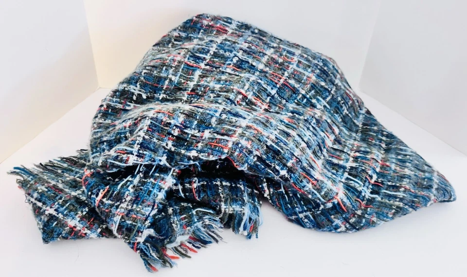Apt 9 Multicolor Woven Soft Square Throw Blanket Coolection 50x50 Wrap or Scarf - Image 3 of 4