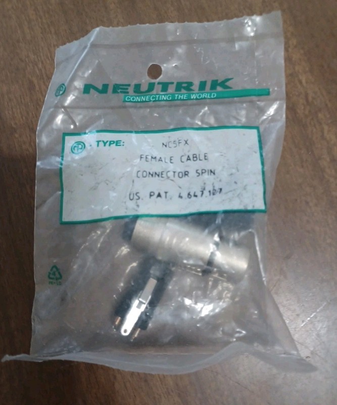 Neutrik NC5FX Female Cable Connector 5 Pin NOS