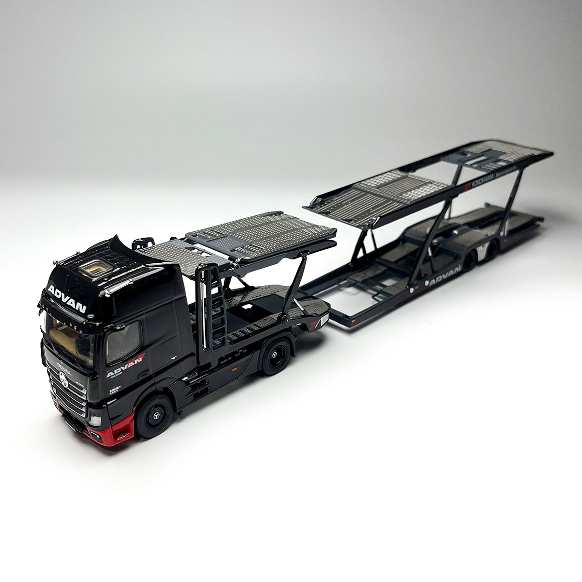 1:64 Scale Alloy Multi-Axle Car Carrier | ADVAN Livery Diecast