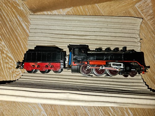 1096 Gützold BR 24 Dampflok H0 DDR, seltene 3-Leiter Version aus Bakelit, mit OV | Condition: Gebraucht