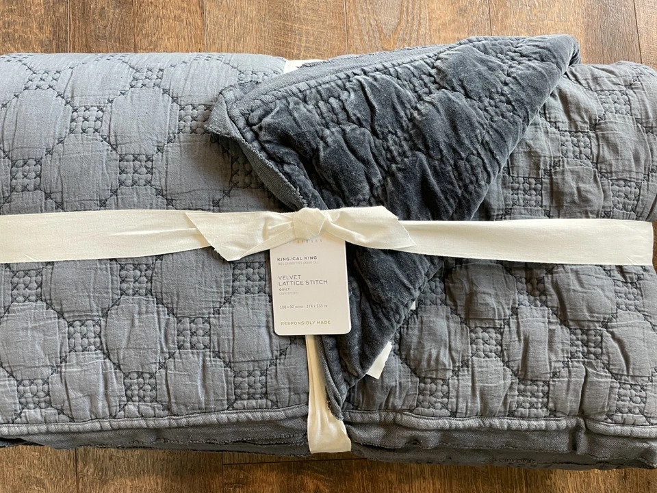 Nuevo edredón Pottery Barn Velvet Lattice King y 2 fundas estándar ~ azul cobalto~ Foto 3 de 4