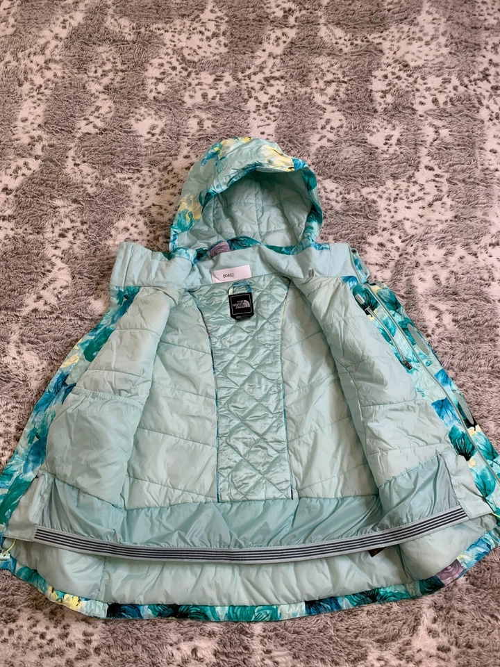 The North Face Womens Jacket Medium Blue Floral Hyvent Hoodie Insulated Outdoors - Image 3 of 4