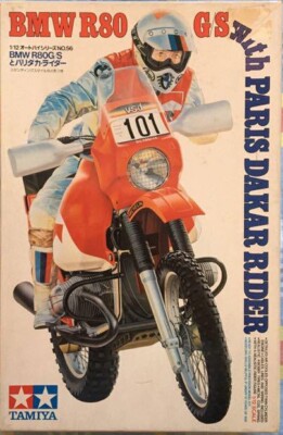 絶版 タミヤ 1/12 マルボロ BMW R80G/S w/パリダカライダー Tamiya Marlboro BMW R80G/S w/Paris-Dakar Rider 1/12 Scale Plastic