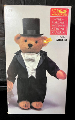 MARGARET WOODBURY STRONG MUSEUM STEIFF TEDDY BEAR GROOM IN ORIGINAL BOX