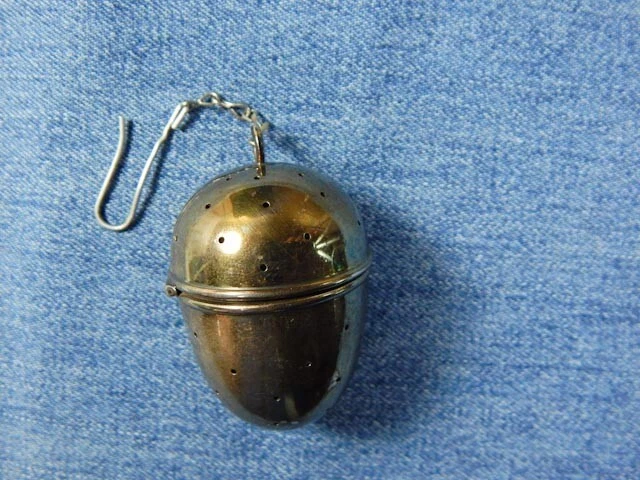 Pre-Owned Vintage Nickel Silver Tea Infuser with Chain Marked Alpacca