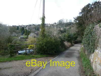 Photo 6x4 Oakridge village Oakridge Lynch Nestled on south facing slopes  c2010