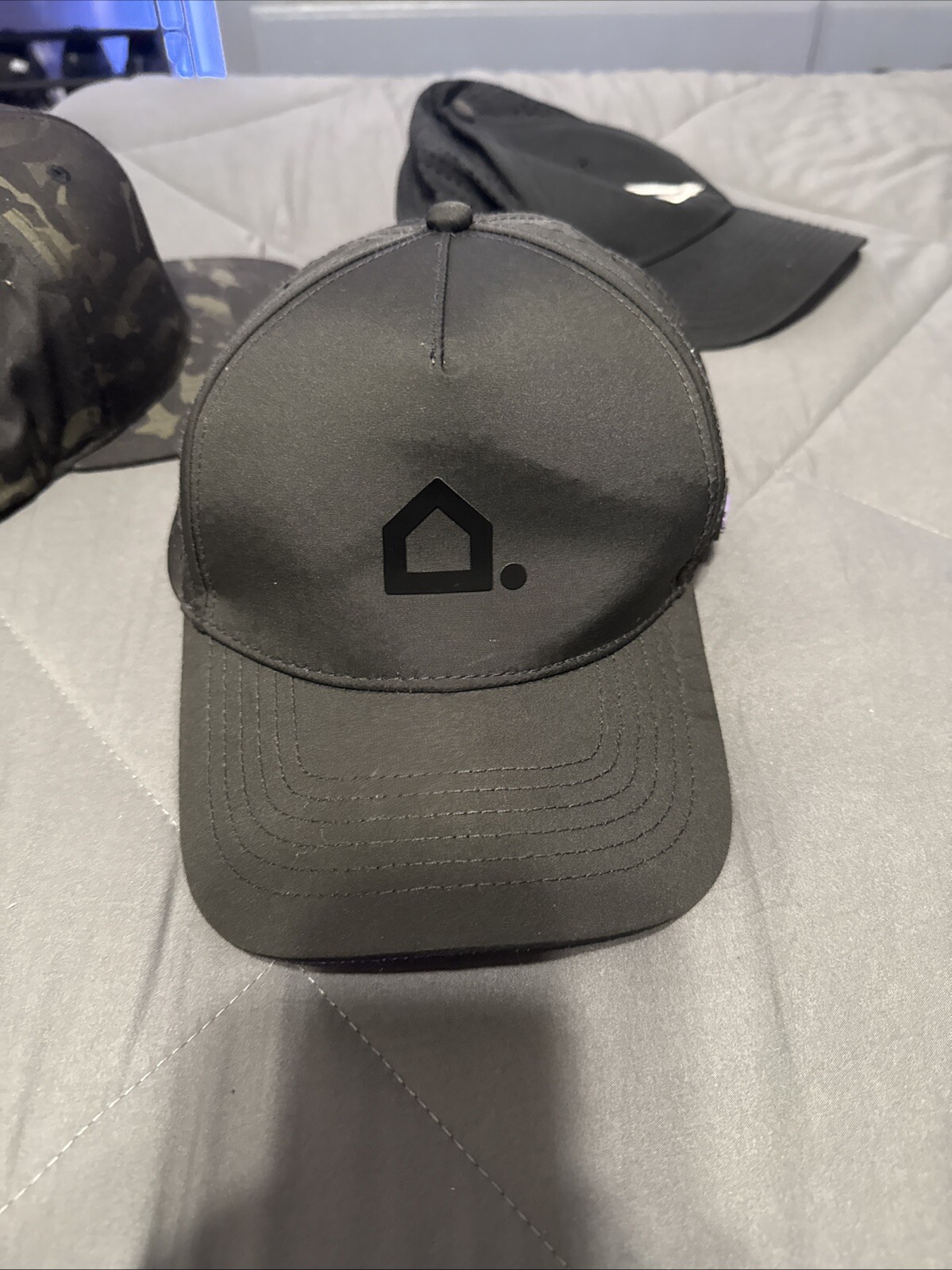 Vivint Snapback Trucker Hat Mesh-Back Baseball Cap Black New Era 9Forty 940 OSFM