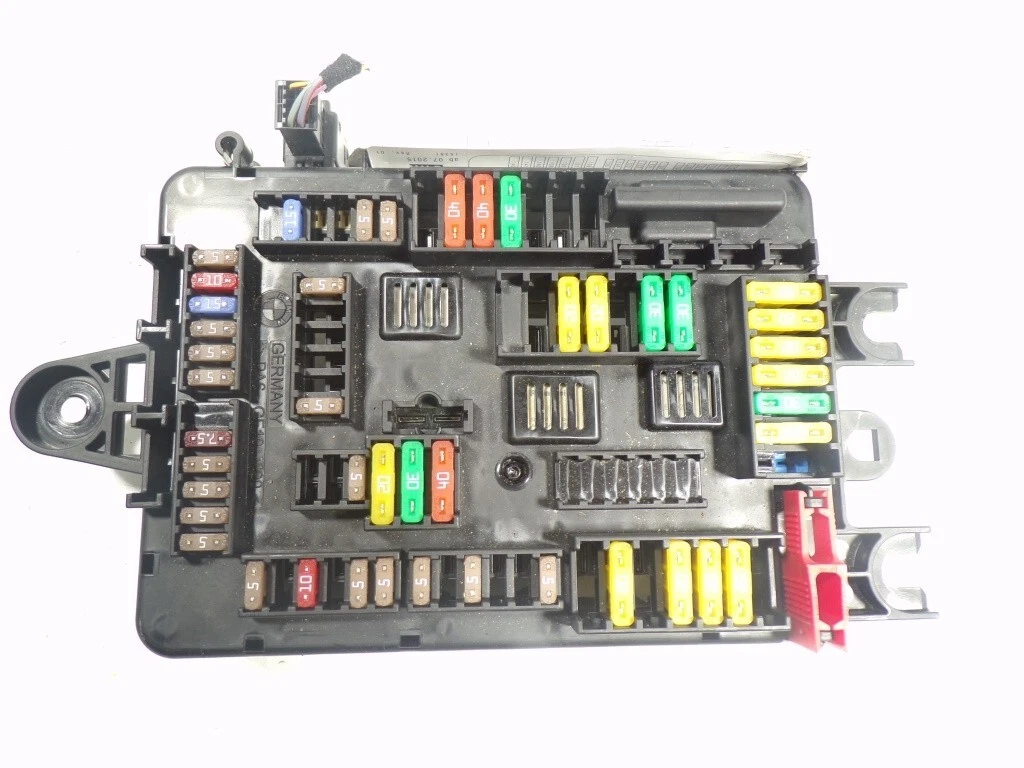 61149259466 BOÎTES À FUSIBLES / A2C30450422 / 6809053 / 16970457 