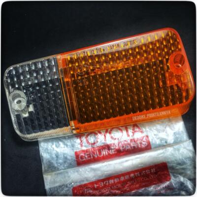 Toyota Corolla KE30 KE35 TE37 Blinkerglas vorne rechts Original KOITO NOS