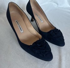 Manolo Blahnik Navy Blue suede Kitten Heel With Flower EU   US8