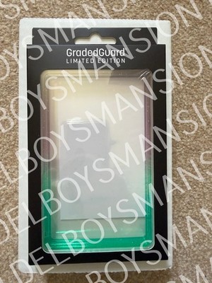 GradedGuard Labyrinth PSA Graded Card Case Schutz Grün In Hand Neu
