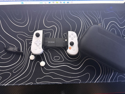 playstation backbone lightning iphone