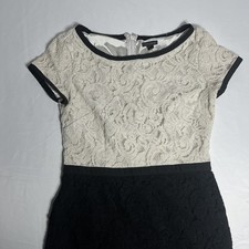 ANN TAYLOR Womens Size 0 Black & White Knee Length Dress