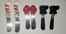 Vtg Christmas Set of 6 Butter / Cheese Knives Spreaders Macy's 80's Charcuterie 