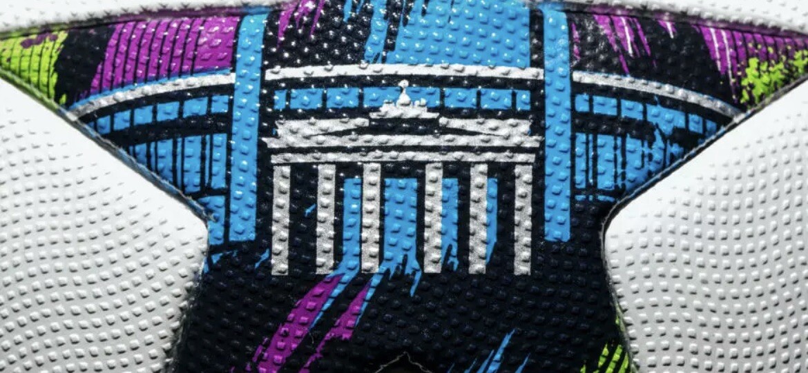 Adidas Berlin Champions League Finale 2014-15 Soccer Ball OmB Size
