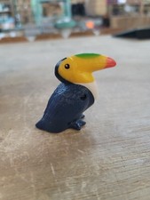 1998 Toucan Bird 3" McDonald's PVC Action Figure 2 Disney Animal Kingdom