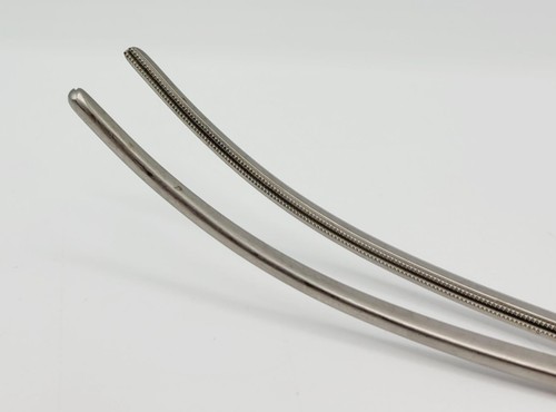 Jarit 320-282 DeBakey Aortic Aneurysm Clamp Curved 1 x 2 Teeth 10-1/2" - Picture 2 of 4