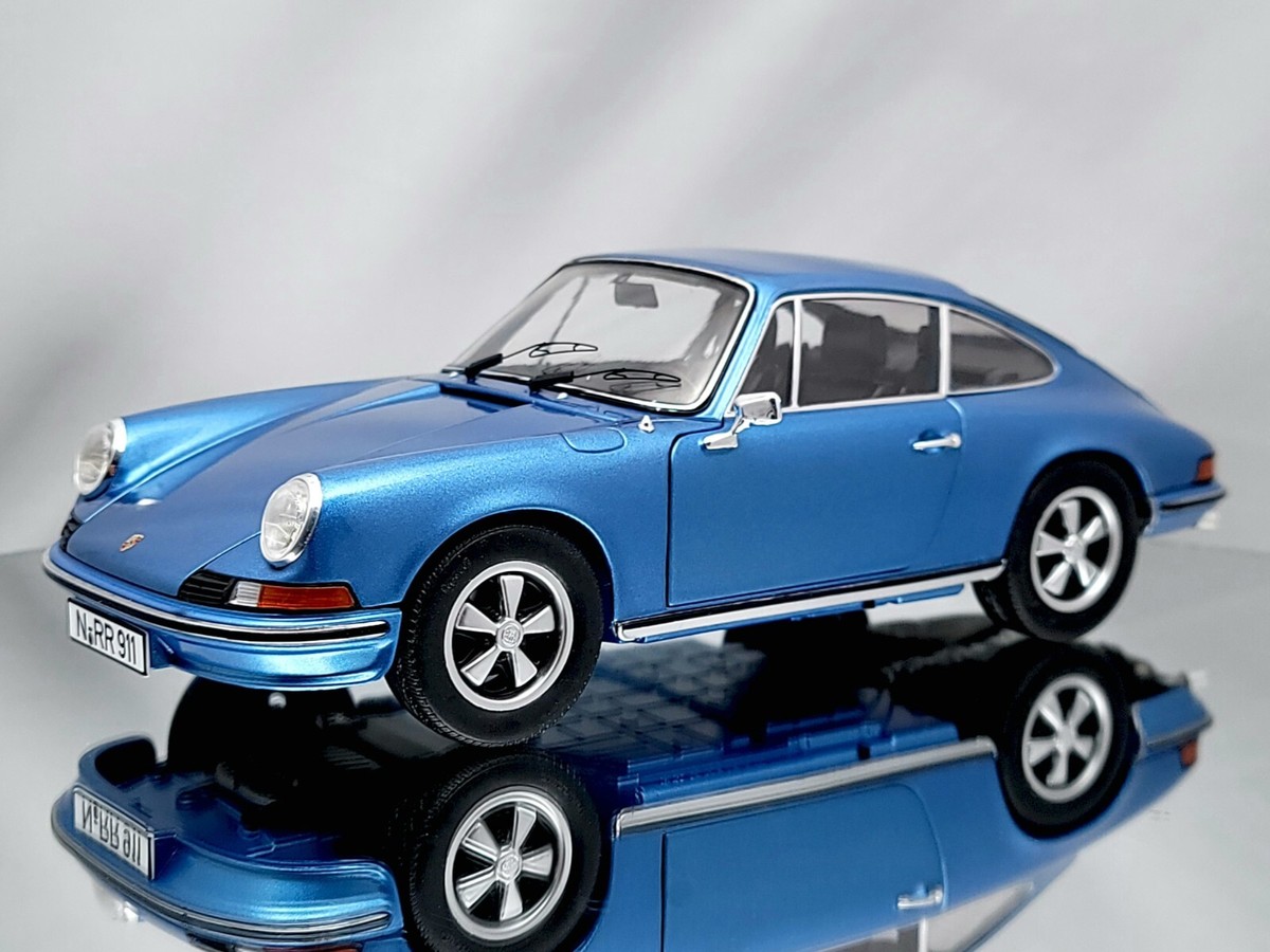 Schuco Porsche 911 S 2.4L Coupe 1973 Blue Metallic Dicast