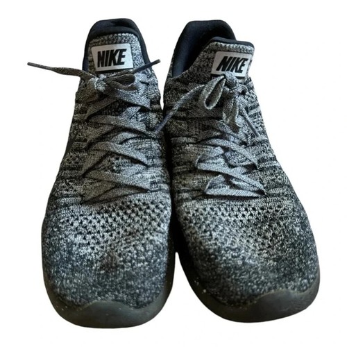 Nike LunarEpic Flyknit 2 Oreo/Space colorway Men’s Running Shoe Size 9 - 第 2/9 張圖片