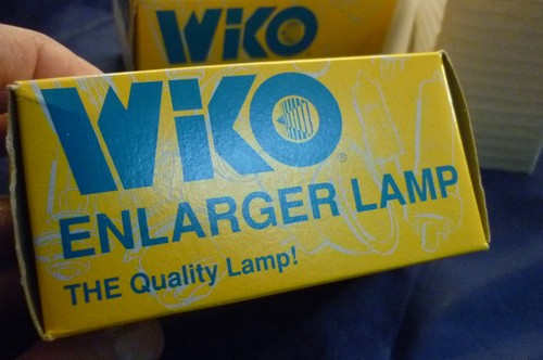 2 WIKO ENLARGER LAMP BULB 75W PH/140 NEW - Picture 4 of 5