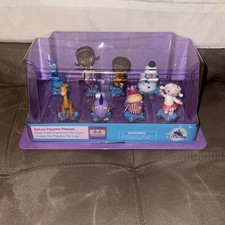 NIB Disney Doc McStuffins Deluxe 8 piece Figurine Play Toy Set Cake Toppers