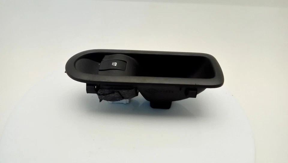 Interruptor de ventana eléctrico RENAULT MEGANE 2002-2006 5 puertas hatchback 8200315024  Foto 4 de 4