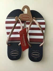 red and blue havaianas