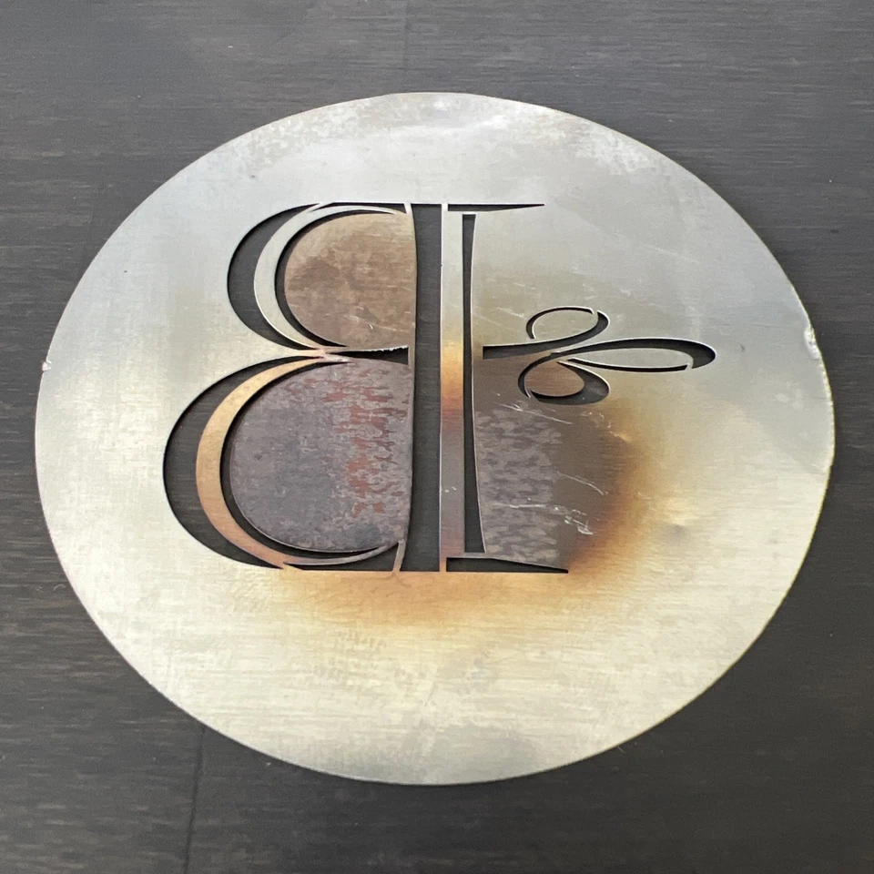 Plantilla Gobo de Metal Apollo Design Technology LETRA DECORATIVA B Talla B Foto 2 de 2