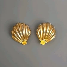 Vintage Bluette Gold Tone Shell Shoe Clips Made In France