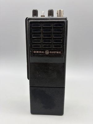 GE General Electric Master Portable Radio MPI Series AXA9MZTR- 102A - UNTESTED