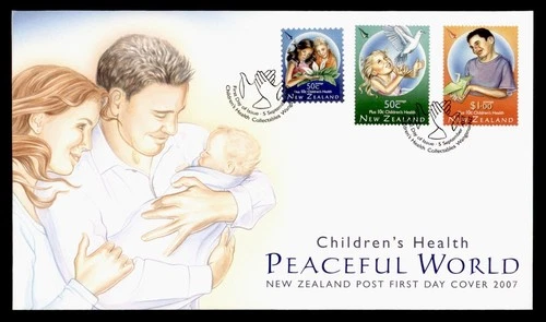 DR WHO 2007 NEW ZEALAND FDC HEALTH SEMI POST COMBO R38967