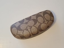 Coach Signature Tan Brown Hard Clam Shell Eye Glasses Sunglasses Case Logo