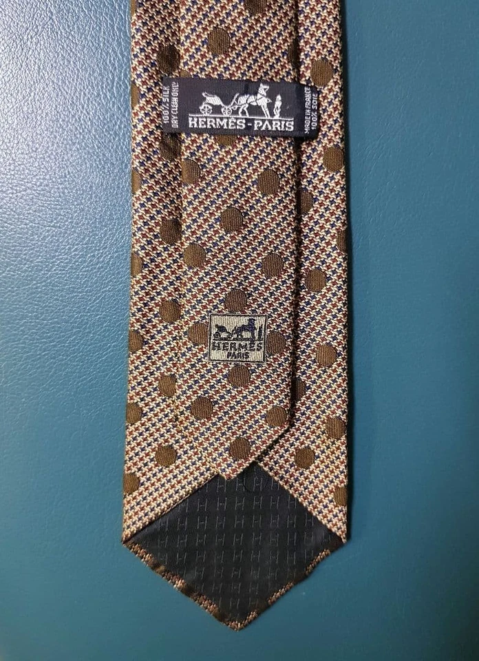 Corbata de cuello HERMES puntos marrones 100% seda hecha en Francia casi como nueva regalo Foto 2 de 4