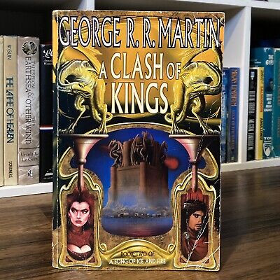 A Clash of Kings - George R.R. Martin (1st UK tpb edition, 1st print)  Voyager