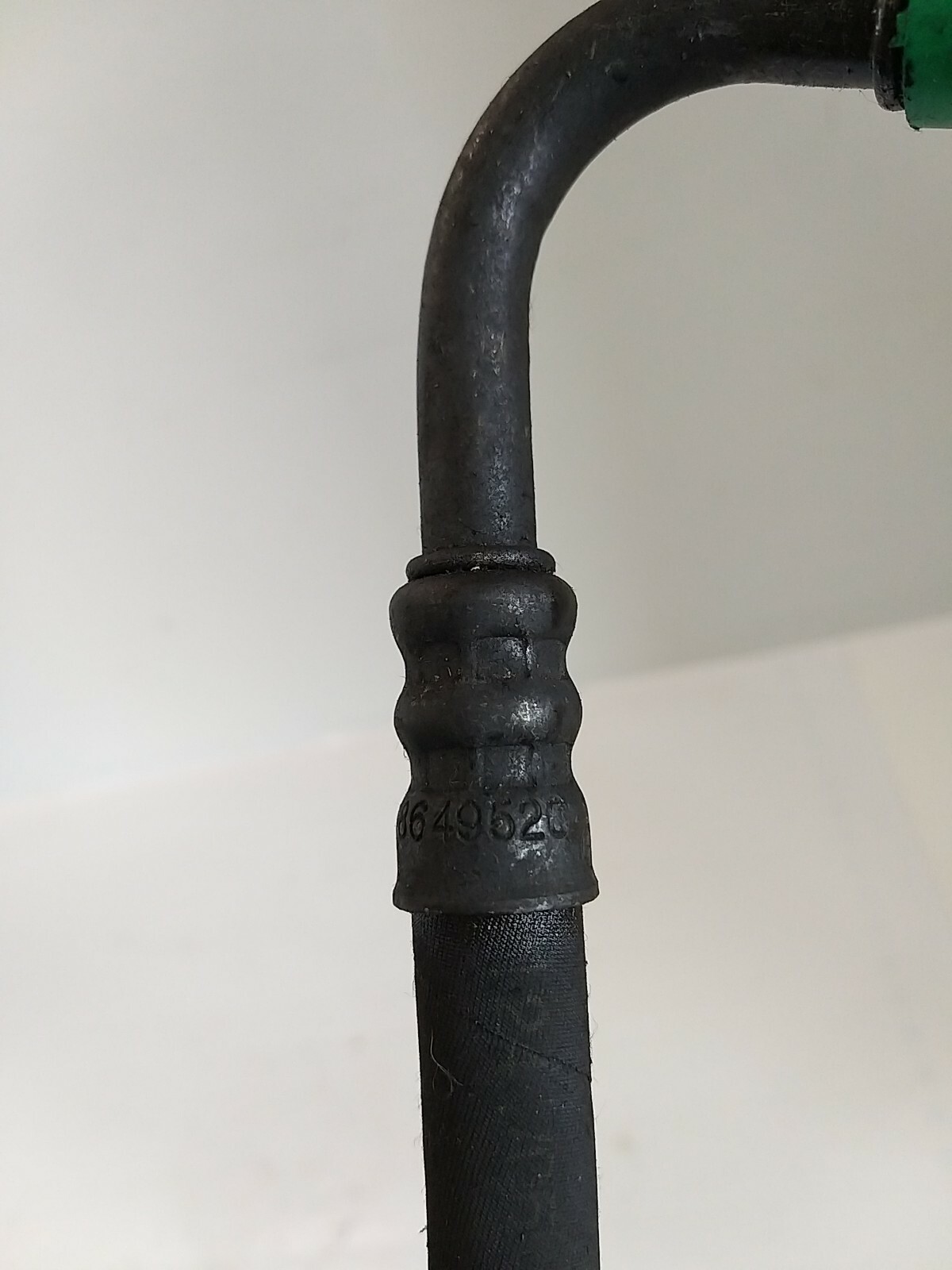 Volvo V70 2003 Gearbox Oil Cooler Pipe Hose 8649520 Diesel  