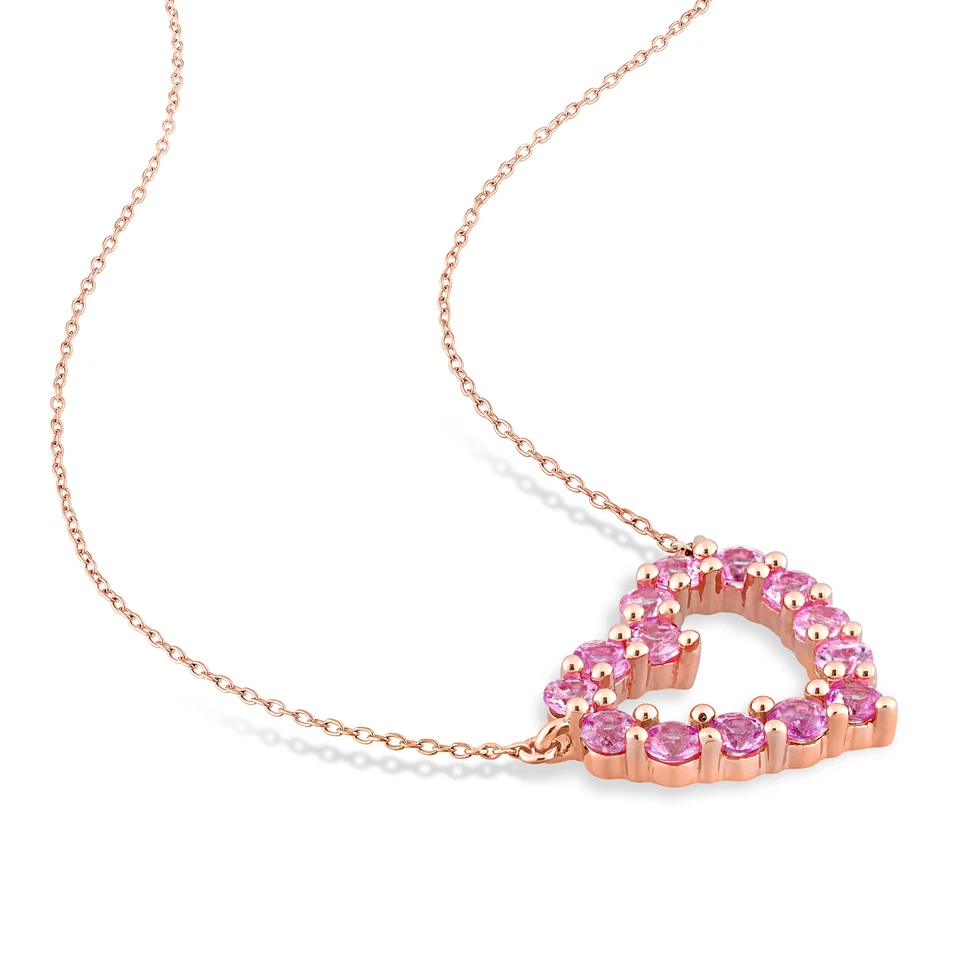 Juego de aretes y collar con corazón de zafiro rosa de oro rosa de 10 quilates Amour Foto 3 de 4