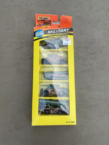 VTG 1995 Matchbox Military Box Set D25
